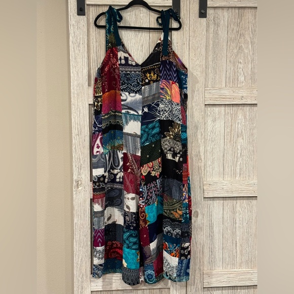 Unbranded 1 Of Kind Multiprint Romper 1 size fits most best sz 16 & smaller NWOT - Picture 1 of 4